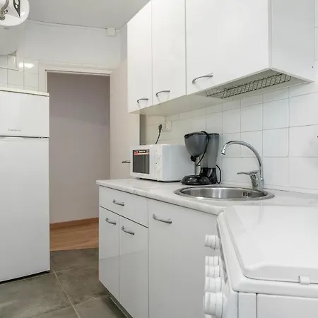 Hauzify I Apartaments Estela Apartment *