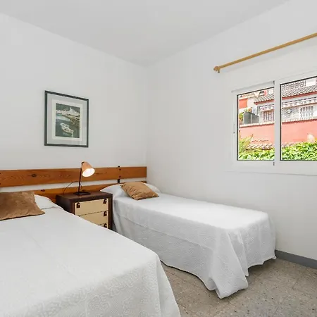 Hauzify I Apartaments Estela Apartment Cambrils
